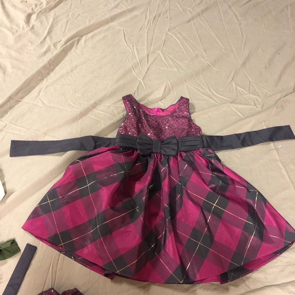 Girls size 5 dress